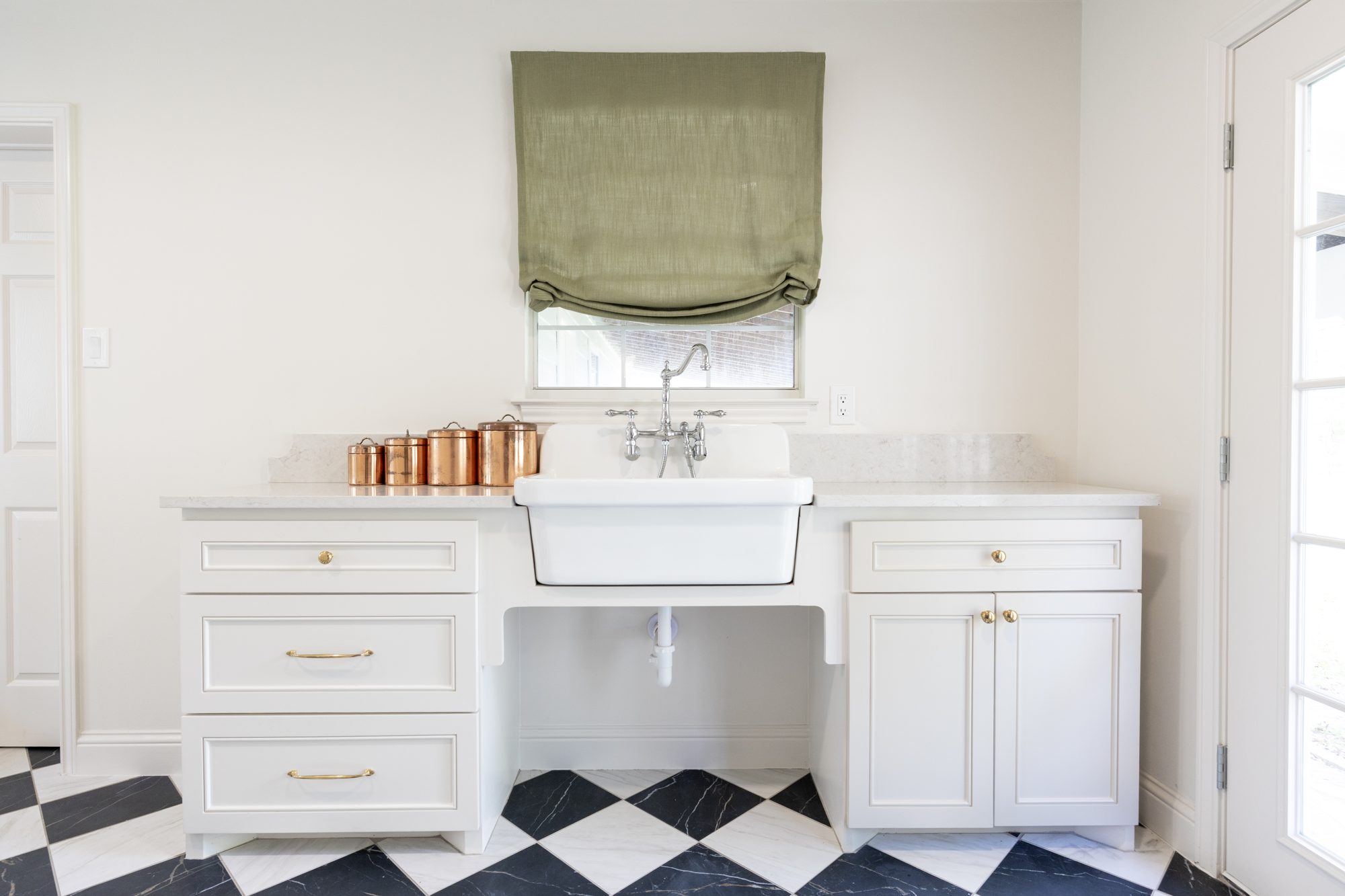 Transitional space by Hazelwood Construction
